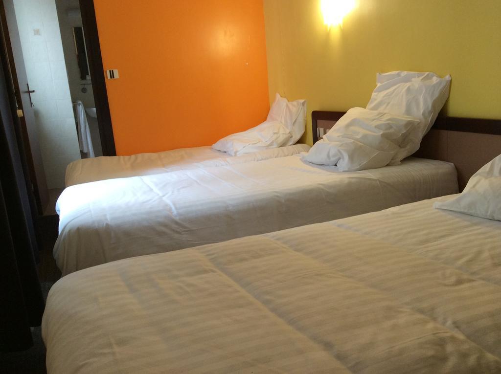 Hotel De La Place Malakoff Habitación foto